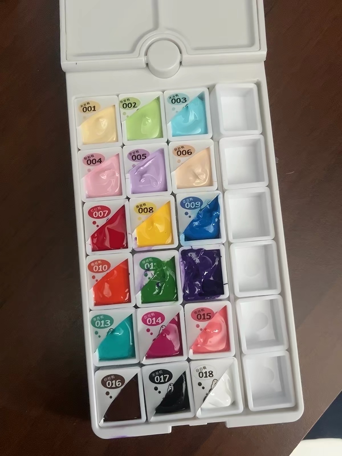 Customer photo for Ice Cream Shell Floating Carving Gel Palette Set | 18 Colors 3D Sculpting Gel for Nail Art