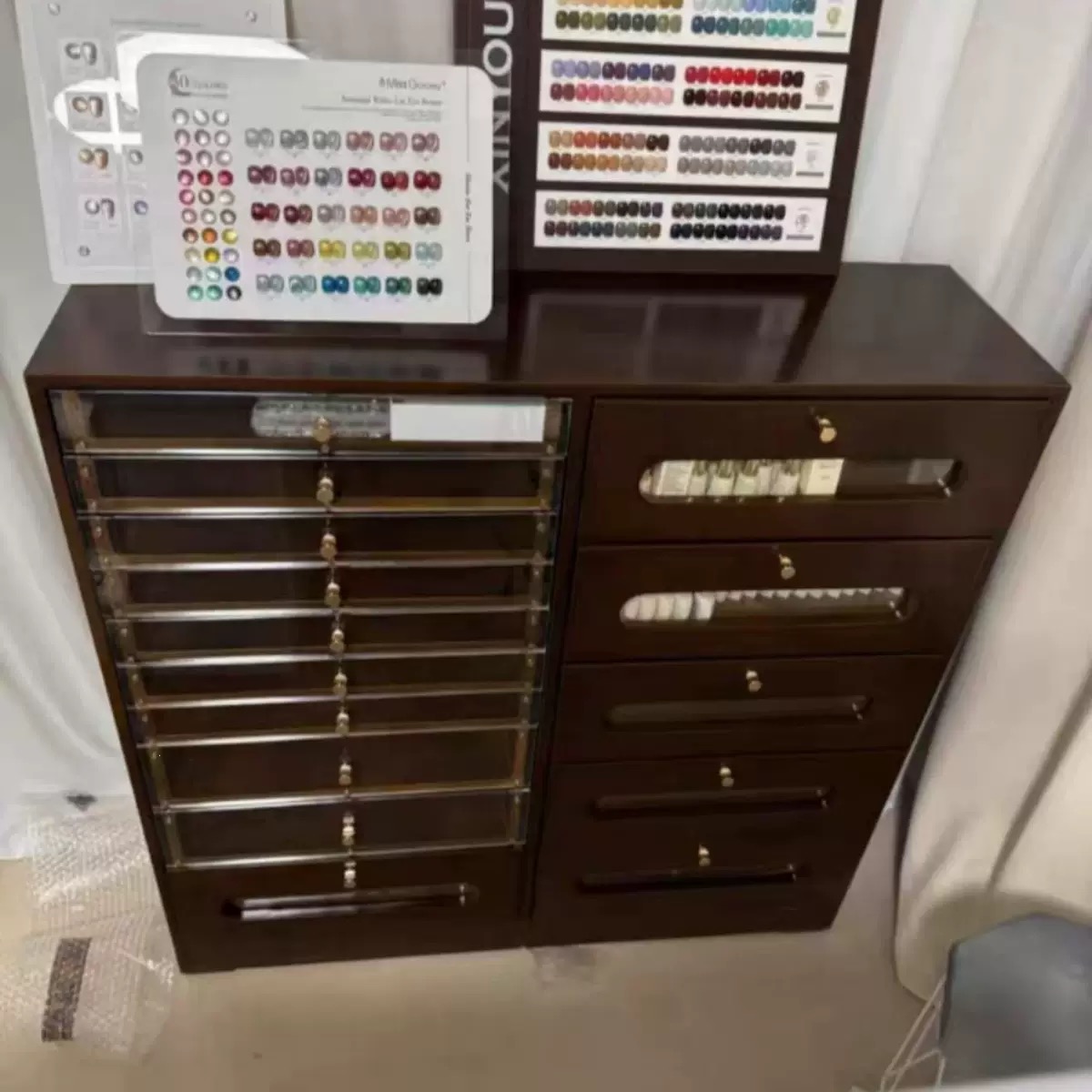 2026Professional Wood Nail Studio Organizer Cabinet 2 2026Professional Wood Nail Studio Organizer Cabinet - Image 2